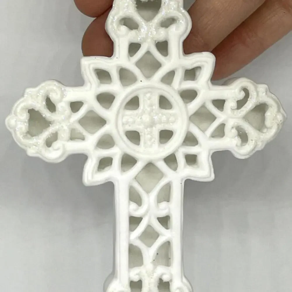 White‎ Glitter Porcelain Cross 4.5